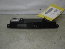 Uhr KIA Rio II (JB) 94520-1G050