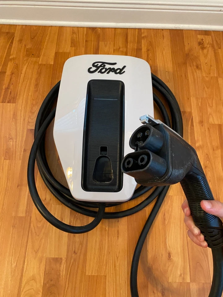 Ford Charge Station Pro 80Amp F-150 Lightning MachE EV Charger - Image 4 of 4