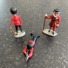 Vtg Set of 3 British Toy Soldiers Plastic 2 Standing 1 lying down