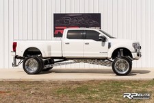 2022 Ford F-450 Super Duty Limited 4x4 4dr Crew Cab 8 ft. LB DRW Pickup