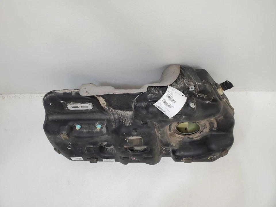 2010-2016 KIA SPORTAGE Fuel Tank 15 Gal 311502S500 10-16 Foto 2 de 4