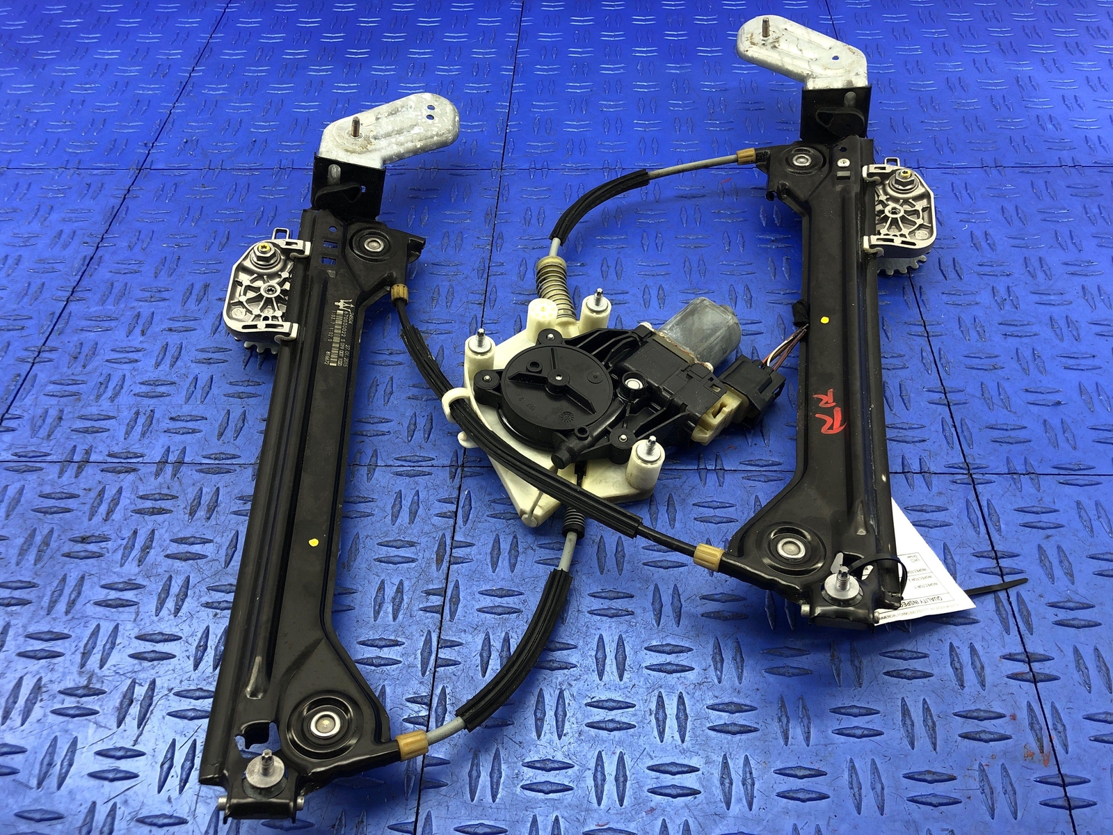 2014 - 2019 MASERATI GHIBLI M157 REAR RIGHT REAR DOOR WINDOW REGULATOR W/MOTOR