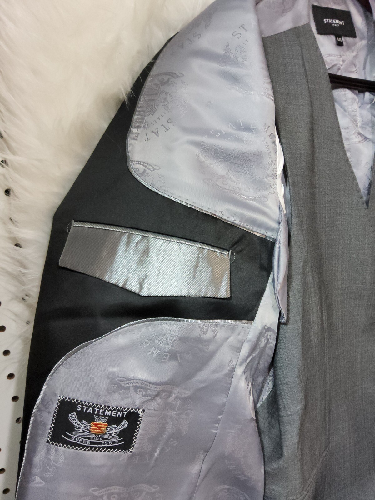 Statement Italy Confidence Exclusive 3 Piece Suit… - image 11