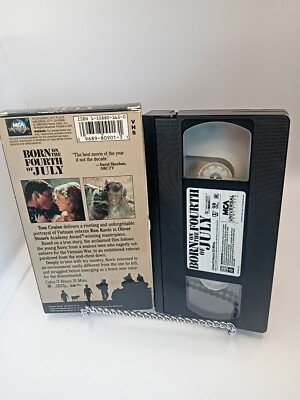 Born on the Fourth of July (1989) (VHS) MCA Universal #80901 (1990