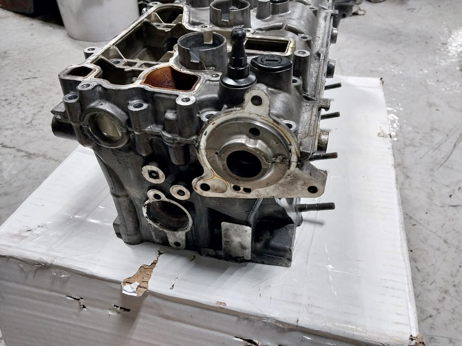 Cylinder Head 06H103373K 0915 VW Volkswagen Tiguan EOS CC JETTA 2.0