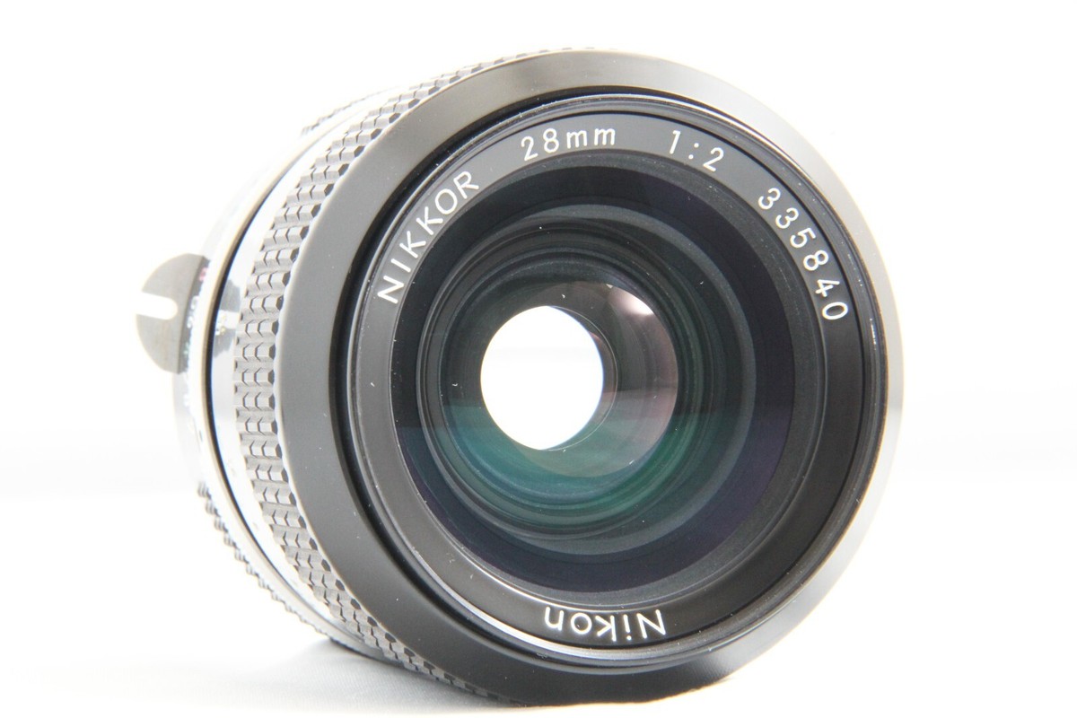 Excellent++ Nikon NIKKOR 28mm f/2 F2 Non Ai Wide Angle F Mount