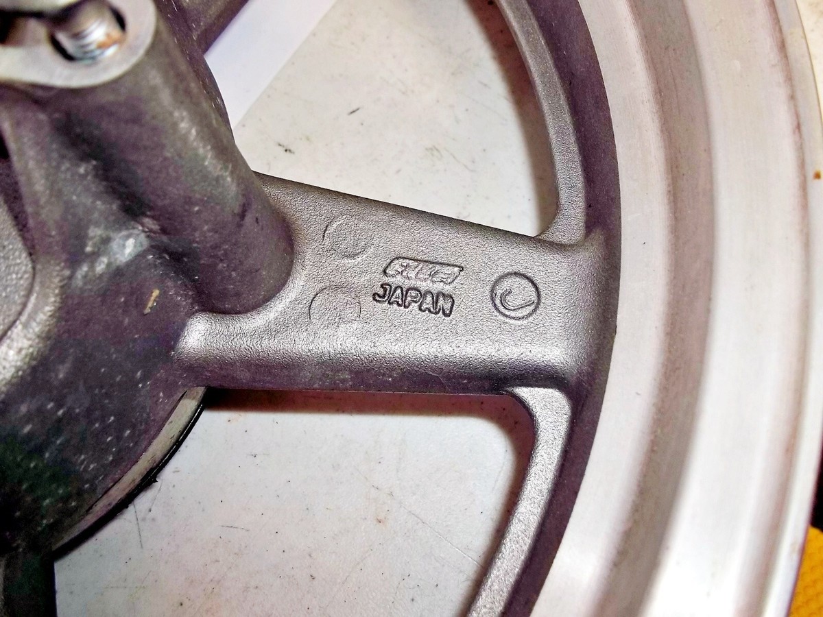 HONDA 89 89 GL1500 GOLDWING REAR WHEEL 42650-MN5-315 GL 1500 HONDA 89 89 GL1500 GOLDWING REAR WHEEL 42650-MN5-315 GL 1500