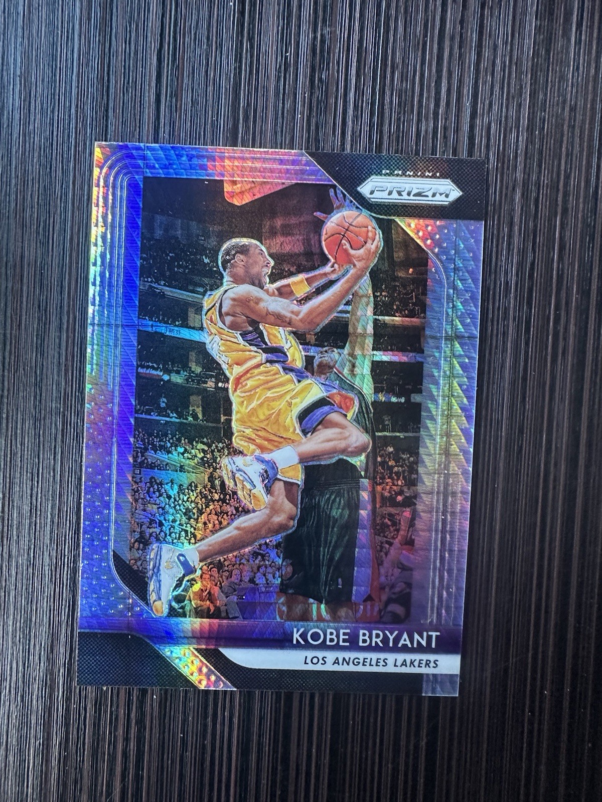 KOBE BRYANT 2018-19 PANINI PRIZM HYPER PRIZMS #15 LAKERS