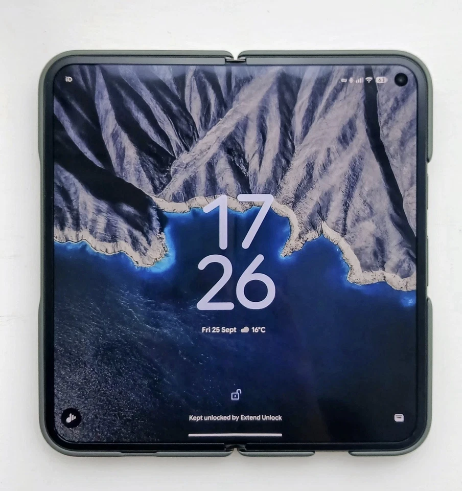 Google Pixel 11 Pro Fold · 256GB, photo 3 of 5