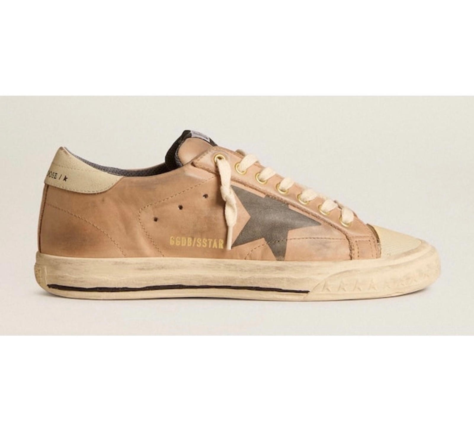 Golden Goose Super Star Sneakers(Please request your size for purchasing)