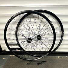 Shimano WH-RX010 Clincher Disc Road Wheels - Quick Release -