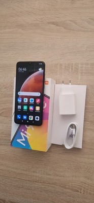 Xiaomi Mi 9 Lite 6GB RAM 64GB Grau. Top Zustand.