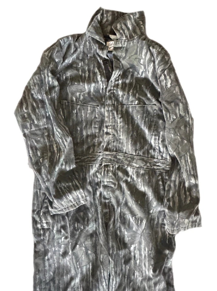 Cabelas Outdoor Gear Insulated Full Suit Mens XL Camo Fall Tree Realtree Zip USA - Image 3 of 3