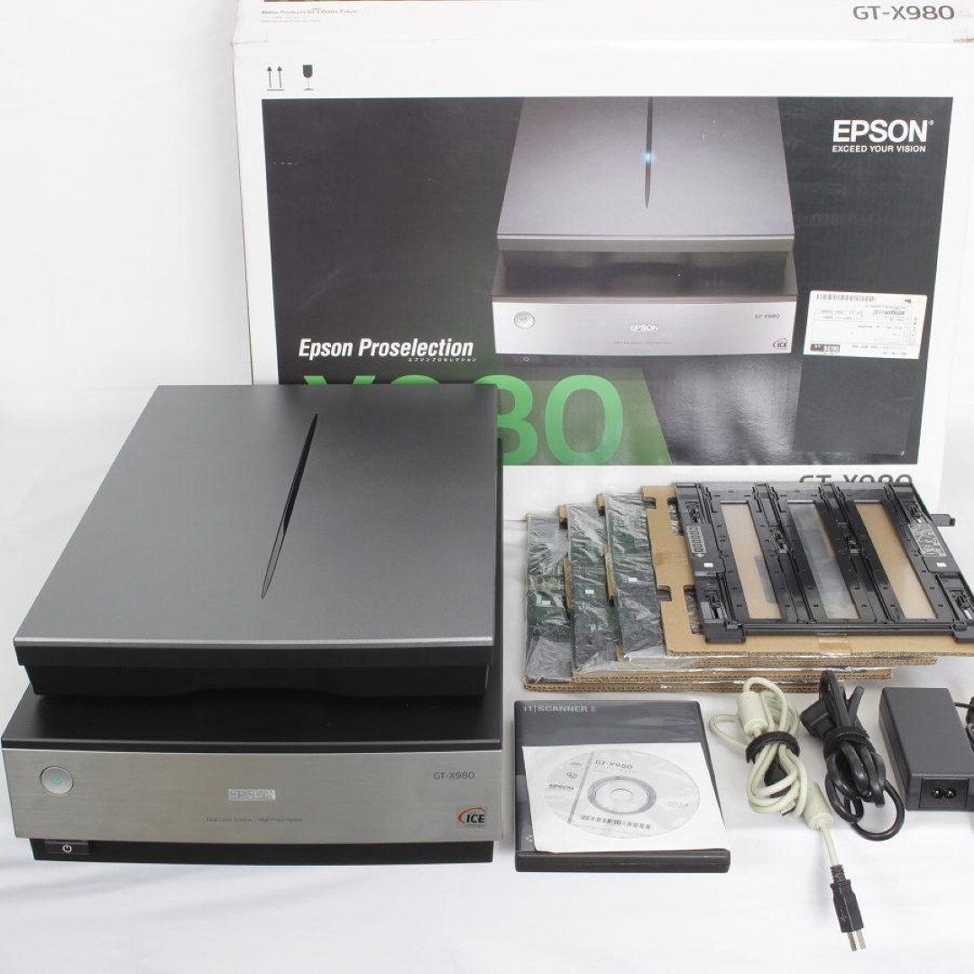 NEW EPSON GT-X980 High-performance film scanner flatbed 6400dpi  