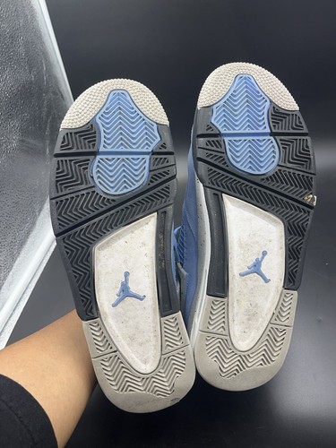 Talla 8.5 - Jordan 4 Retro Mid University Azul - Imagen 10 de 14