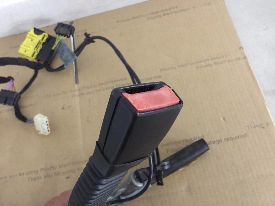 OEM RANGE LAND ROVER 03-2005 HEBILLA CINTURÓN SEGURIDAD CONDUCTOR DELANTERO IZQUIERDO EVB000570PUY Foto 3 de 4