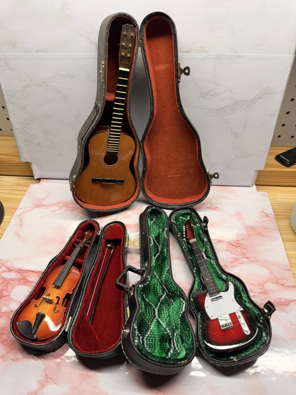 18 inch doll sized guitars - Fit American Girl Dolls 