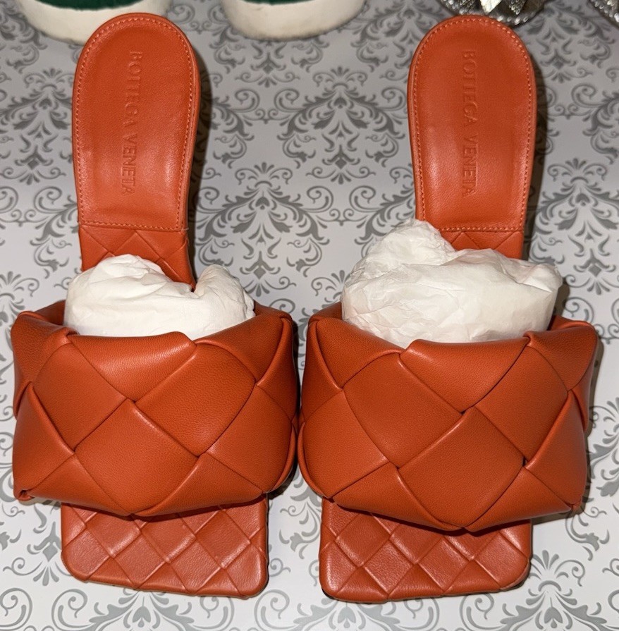 Bottega Veneta Orange Leather Woven Square Toe Slip On Mule Heels
