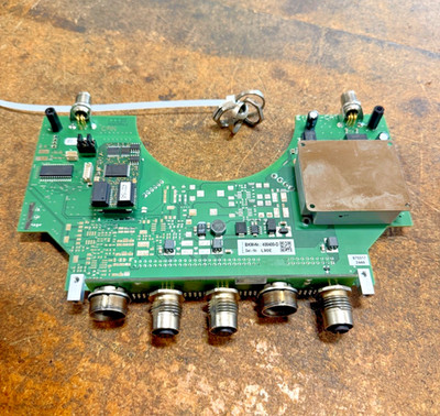 Elmo Motion Control G-WHI10/100ER-TR Servo Drive & BKM 400400-D Board (TESTED)