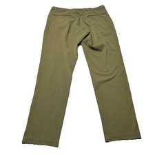 Quince Ultra-Stretch 24/7 Smart Chino Pants Mens 32x31 Olive Green Dress Tapered