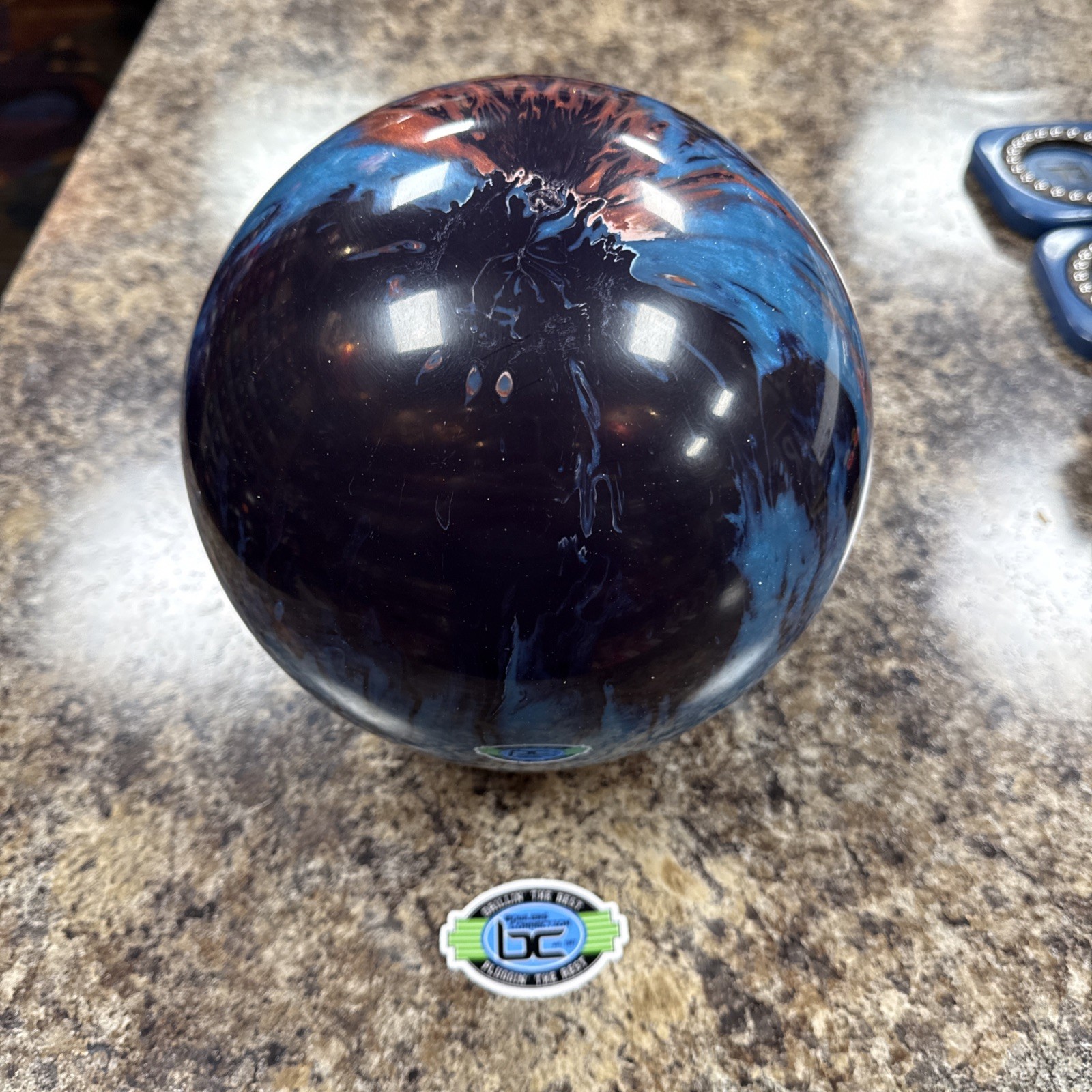 14lb Radical Power Hitter Black/Caramel/Blue Bowling Ball NEW Undrilled