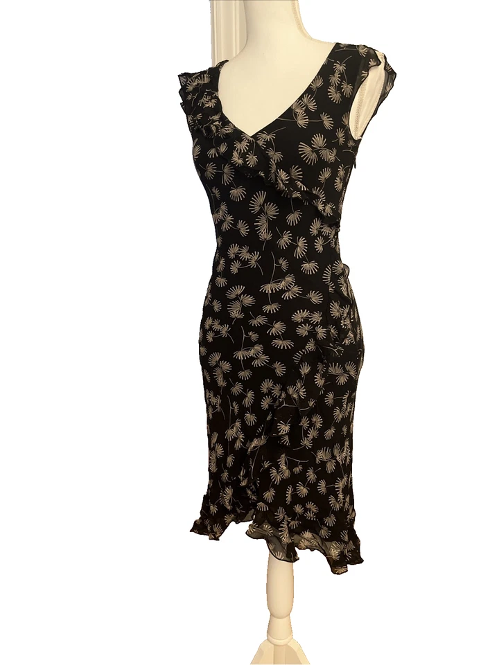 Vestido Midi De Colección The Limited Corte Sesgado Floral Volantes Negro Romántico Talla XS/0 Foto 2 de 4