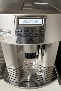DeLonghi Magnifica ESAM 3600.S Kaffeevollautomat