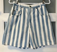 Vintage Chic Mom Shorts High Rise White Blue Stripes Size 11 1990s Mom Core