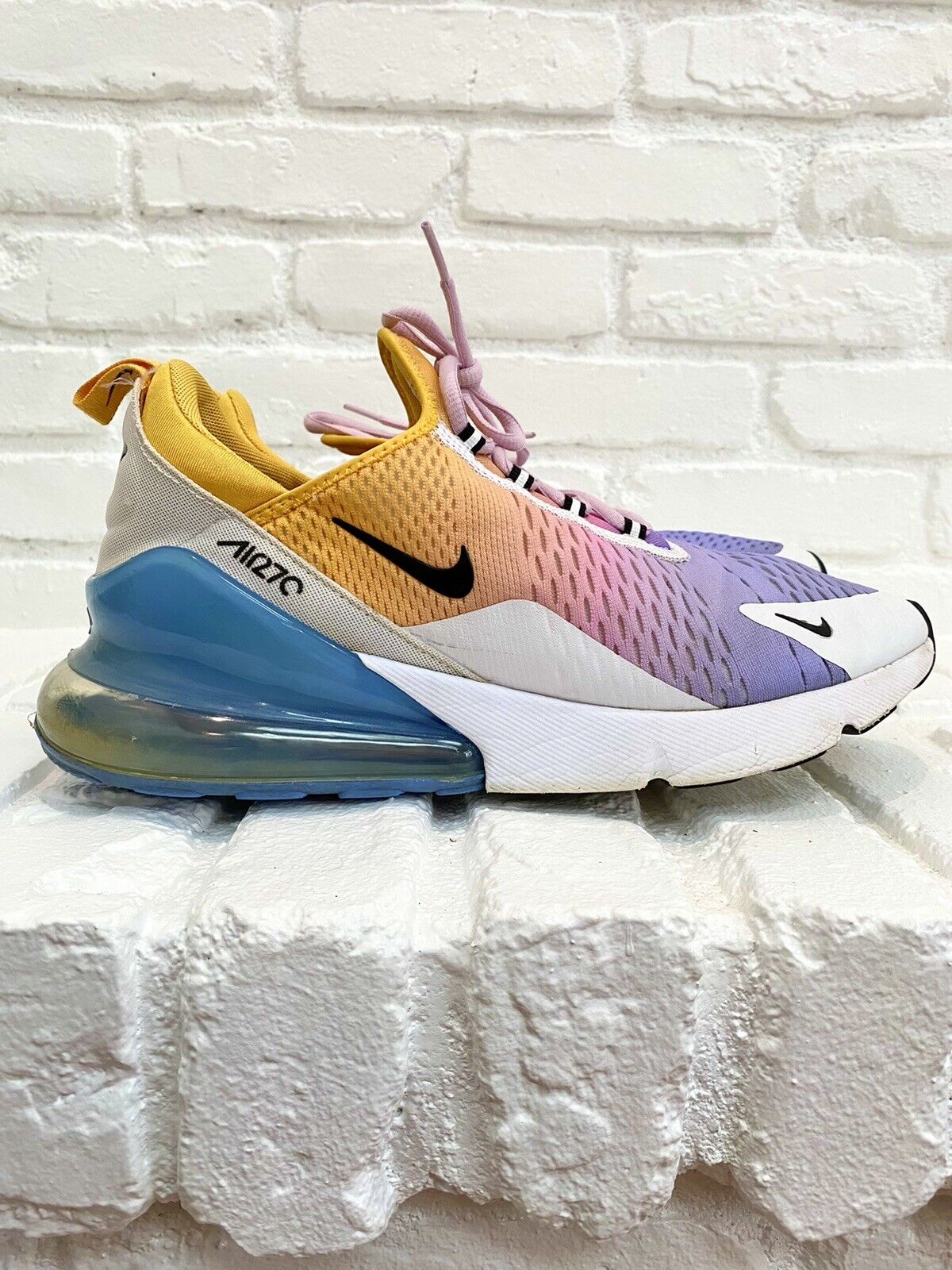 graan Zachtmoedigheid Dom READ! Nike Air Max 270 Summer Sunset Gradient University Gold Rainbow  Sherbet 11 | eBay