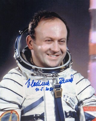 8x10 Original Autographed Photo of Czech Cosmonaut Vladimír Remek