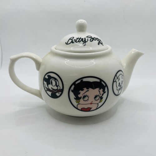 Vintage 2002 Betty Boop Tea Set Teapot 4 Teacups 2 Plates - Picture 5 of 23