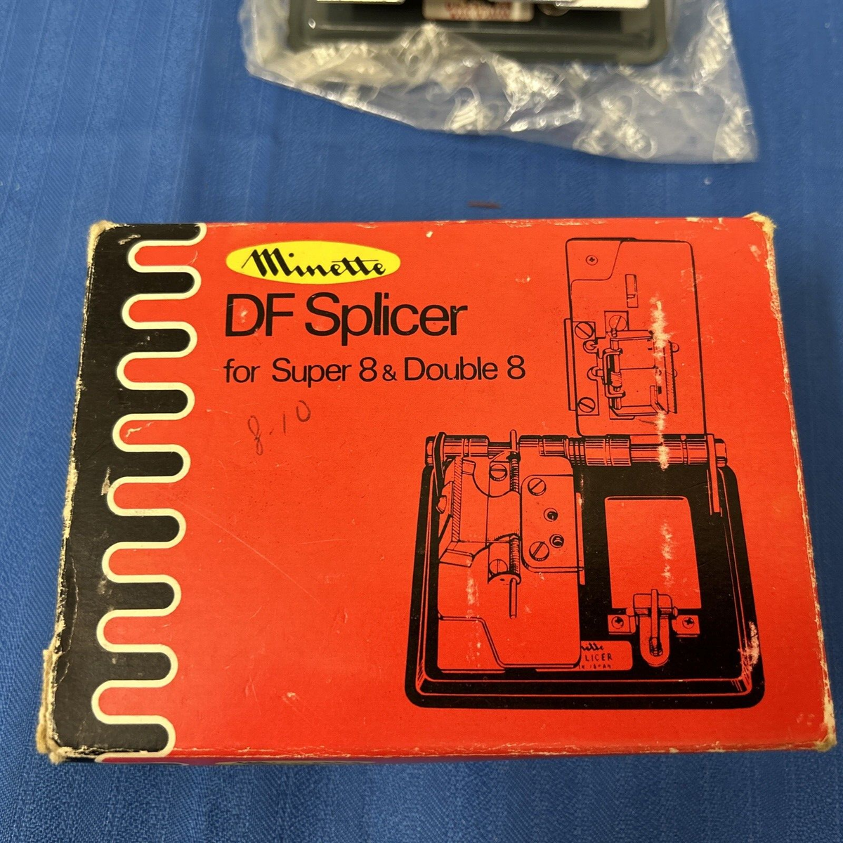 Colleuse Minette DF Splicer Pour Film Super 8 Et Double 8 – Boîte Abîmée, Jamais Utilisée