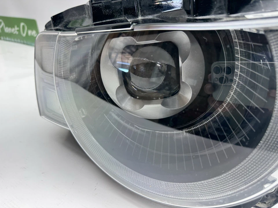 Faro derecho proyector LED 2020-2025 OEM L8B2 13W029 FF Foto 4 de 4