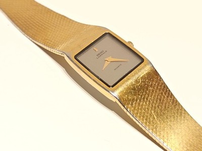 VINTAGE LUXURY SQUARE GOLD PLATED LADIES QUARTZ WATCH  display picture 3