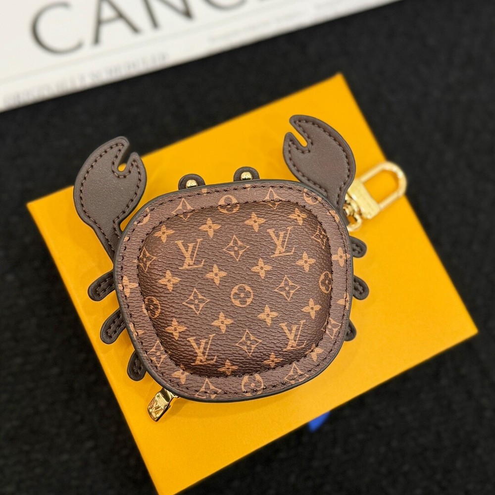 Louis Vuitton Brown Crab Bag Trinket New Limited Edition Rare - Summer 2024-