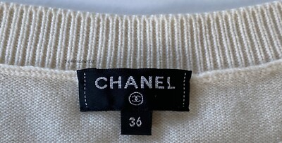 19C LA PAUSA CHANEL IVORY MULTICOLOR CC LOGO RUNWAY CASHMERE