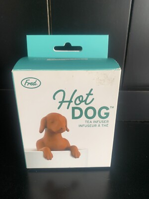 GENUINE FRED HOT DOG TEA INFUSER NEW IN BOX