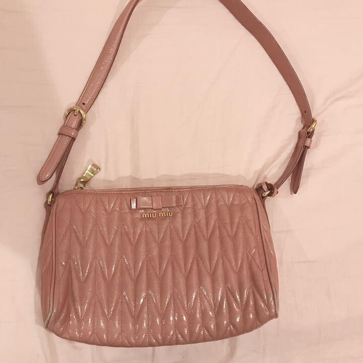 バッグ 00s MIU MIU HAND BAG MINI PINK GOLD Miu miu ribbon Logo Mini Hand Crossbody Bag Pink With
