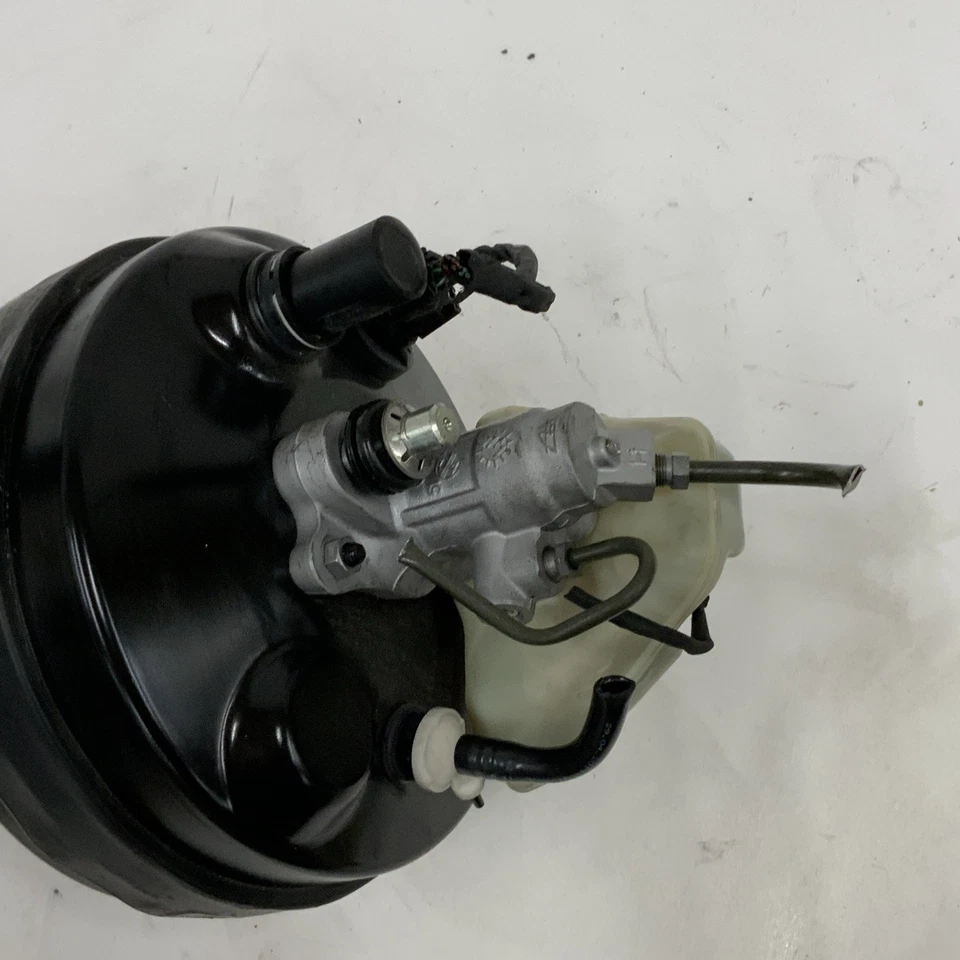 Reservatório de cilindro mestre Mercedes Benz W221 S550 Power Brake Booster fabricante de equipamento original #71  - Imagem 4 de 4