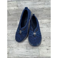 BZees Niche Navy Blue Geometric Pattern Slip On Comfort Shoes Womens 8.5M