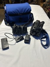 Sony Handycam Video8 CCD-TR61 Camcorder w/ Bag, Remote, Charger, Battery