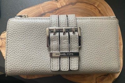 MICHAEL KORS  WALLET FULL SIZE DOUBLE SNAP 3 BUCKLE FLAP SILVER GRAY GREY CLUTCH