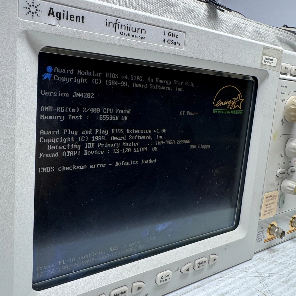 Agilent Infiniium 54835A 1GHz 4-Ch Oscilloscope 4 GSa/s / 2 GSa/s per Channel - Image 2 of 4