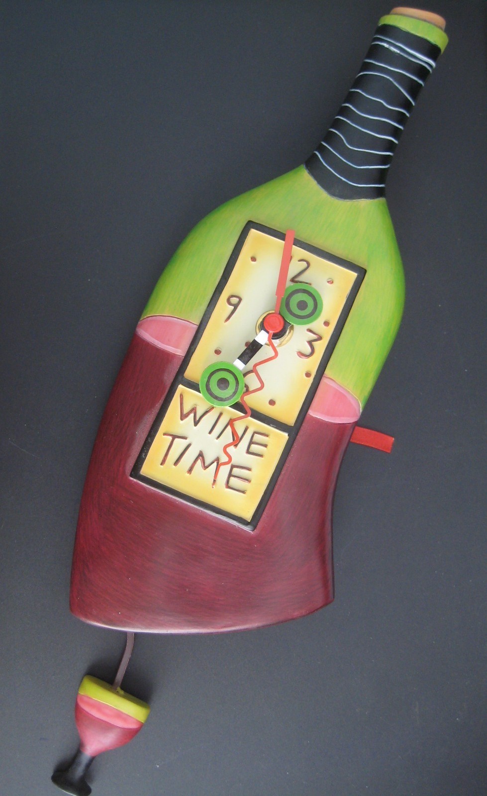 ALLEN DESIGNS STUDIO COLLECTION WINE TIME WINE BOTTLE DESIGN CLOCK w/PENDANT