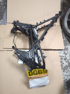 Honda CB125R CB 125r 125 R CBR 125 2018-2024 Rahmen Fahrwerk Fahrtenbuch HPi klar