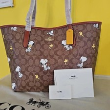 NWT COACH CF166 City Tote Bag Signature Coated Canvas Snoopy Print Outlet New