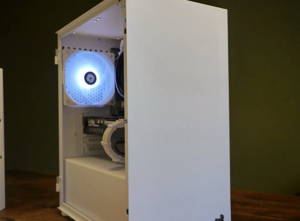 White Gaming PC Ryzen 5 2600x - Gtx 1660 super - 16GB RAM - 512GB m.2 SSD