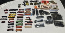 HUGE Vintage HO Scale Train Lot   TYCO Bachmann Life-Like, 4 Locos, NIB