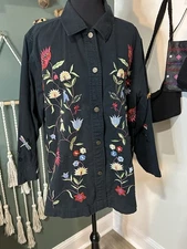 Vintage The Quacker Factory Denim 100% Cotton Button Up With Floral Embroidery