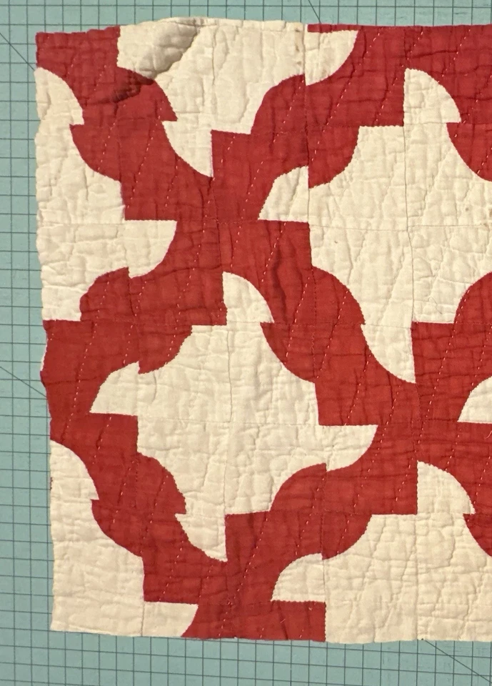 Vintage Cutter Quilt Piece Drunkards Path 16” x 20” Red And Beige #2 - Image 3 of 4